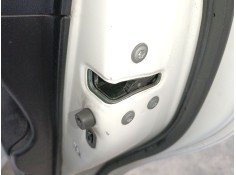 CERRADURA PUERTA TRASERA DERECHA 