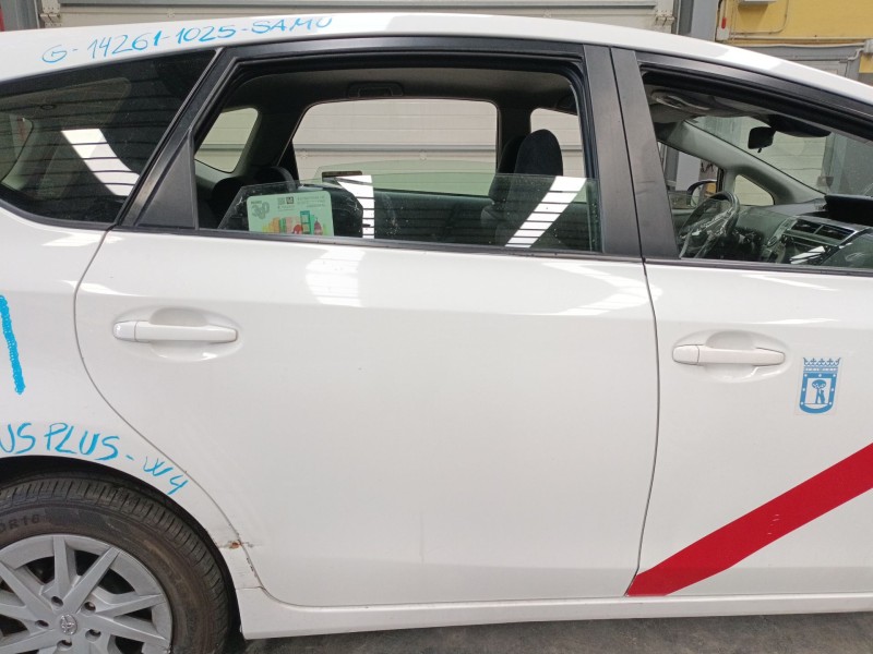 Recambio de puerta trasera derecha para toyota prius plus (_w4_) 1.8 hybrid (zvw40w, zvw41w) referencia OEM IAM   