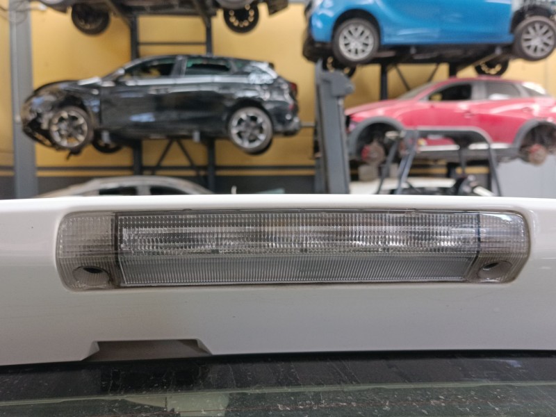 Recambio de luz central de freno para toyota prius plus (_w4_) 1.8 hybrid (zvw40w, zvw41w) referencia OEM IAM   