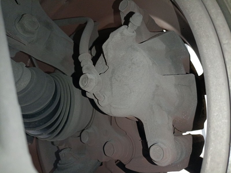 Recambio de pinza freno delantera izquierda para toyota prius plus (_w4_) 1.8 hybrid (zvw40w, zvw41w) referencia OEM IAM   