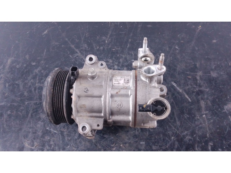 Recambio de compresor aire acondicionado para ford fiesta vii (hj, hf) 1.1 ti-vct referencia OEM IAM   