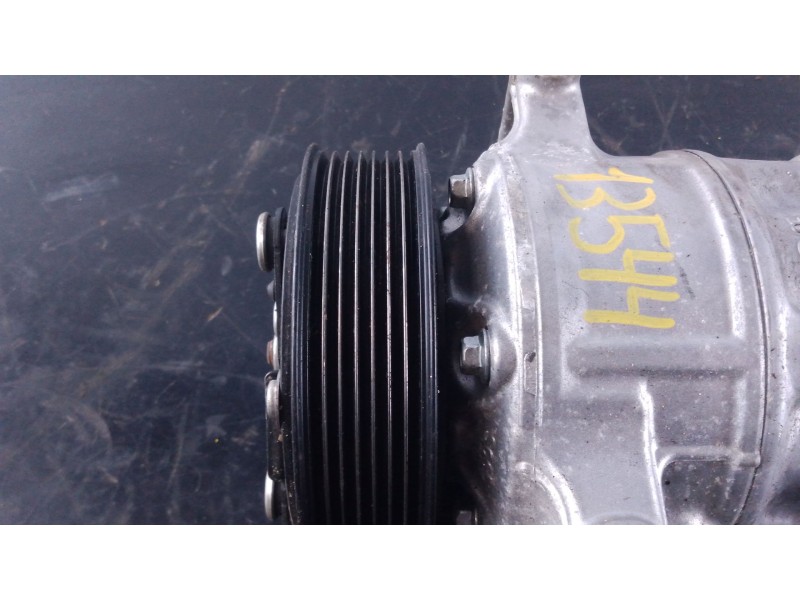 Recambio de compresor aire acondicionado para renault megane iv sedán 1.3 tce 140 (lvnb) referencia OEM IAM   