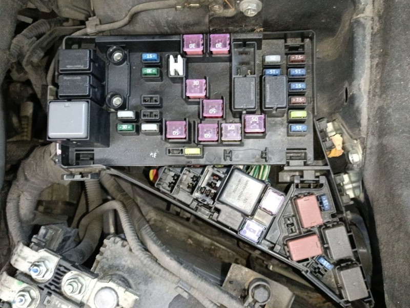 Recambio de caja reles / fusibles para subaru xv (_gp_) 2.0 d awd (gpd) referencia OEM IAM   