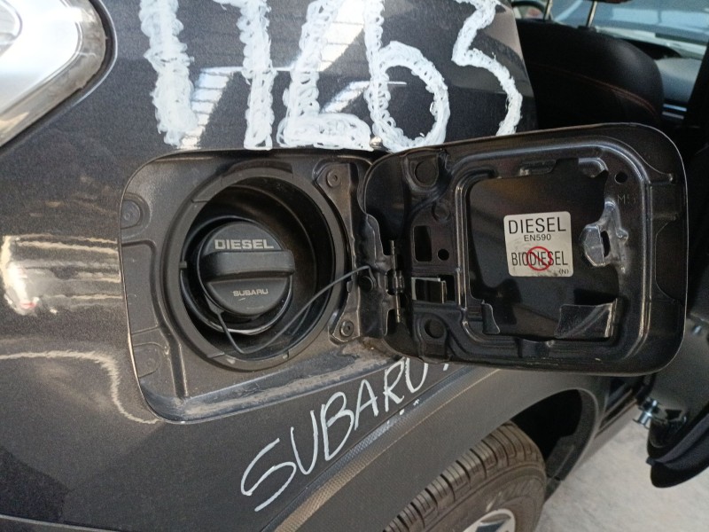 Recambio de tapa exterior combustible para subaru xv (_gp_) 2.0 d awd (gpd) referencia OEM IAM   