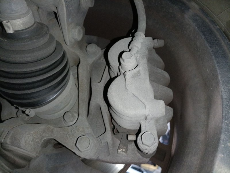 Recambio de pinza freno delantera derecha para subaru xv (_gp_) 2.0 d awd (gpd) referencia OEM IAM   