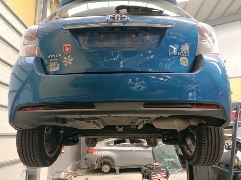 Recambio de paragolpes trasero para toyota verso (_r2_) 1.6 d4-d (war20_) referencia OEM IAM   