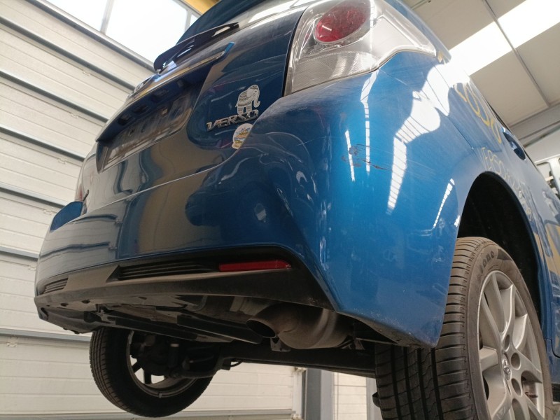 Recambio de paragolpes trasero para toyota verso (_r2_) 1.6 d4-d (war20_) referencia OEM IAM   