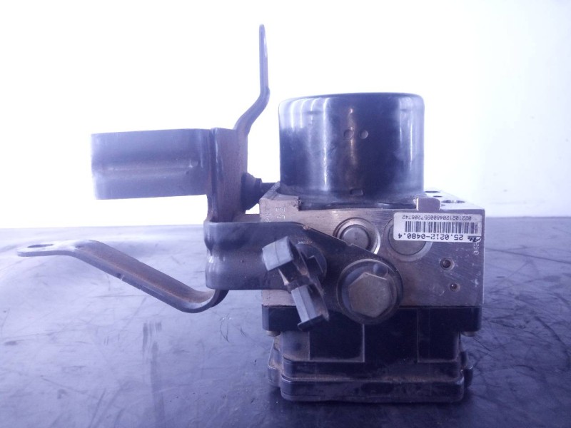 Recambio de abs para dodge nitro se referencia OEM IAM P52125462AC 25021204904 