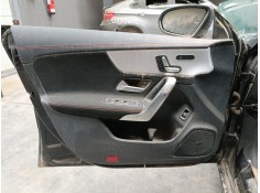 GUARNECIDO PUERTA DELANTERA IZQUIERDA 