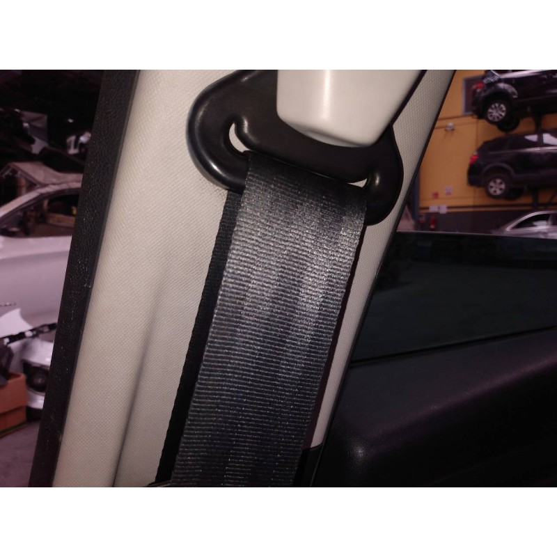 Recambio de cinturon seguridad delantero derecho para renault megane iii berlina 5 p limited referencia OEM IAM   