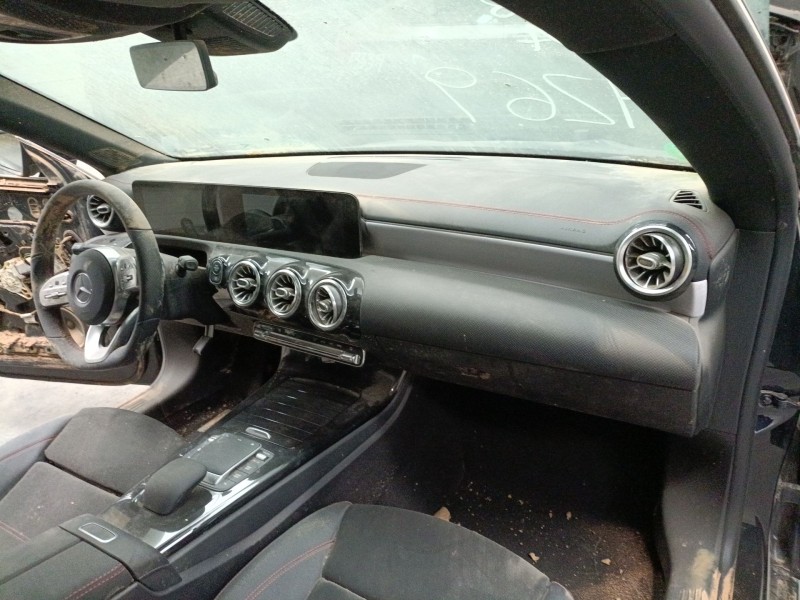 Recambio de salpicadero para mercedes-benz cla (c118) cla 180 (118.384) referencia OEM IAM   