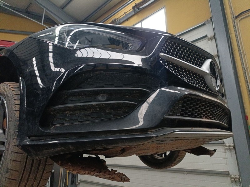 Recambio de paragolpes delantero para mercedes-benz cla (c118) cla 180 (118.384) referencia OEM IAM   