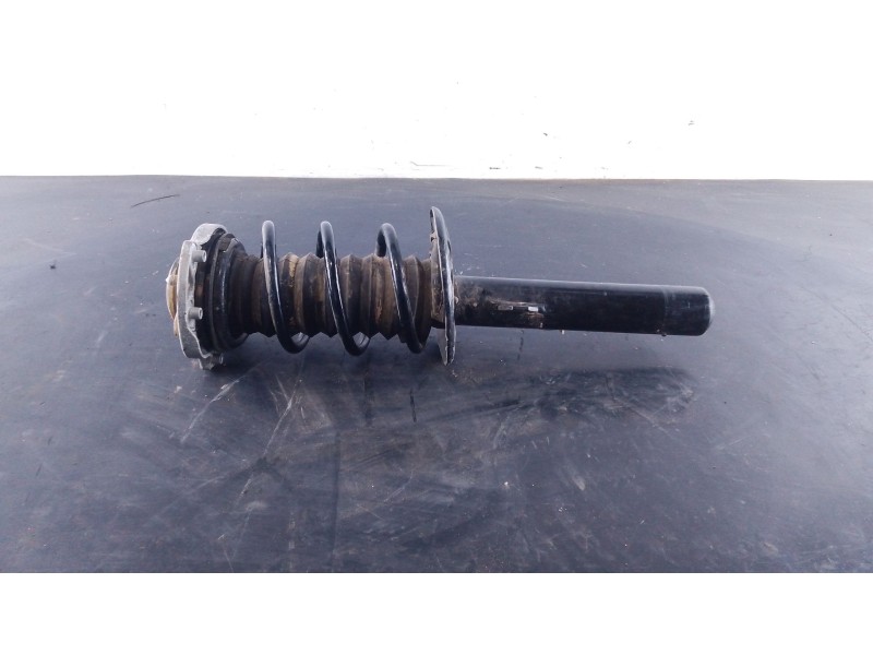 Recambio de amortiguador delantero derecho para bmw x1 (u11) sdrive 18 d referencia OEM IAM   