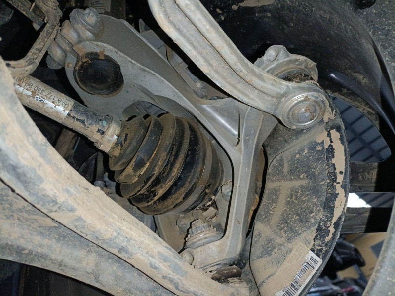 Recambio de mangueta delantera derecha para mercedes-benz cla (c118) cla 180 (118.384) referencia OEM IAM   