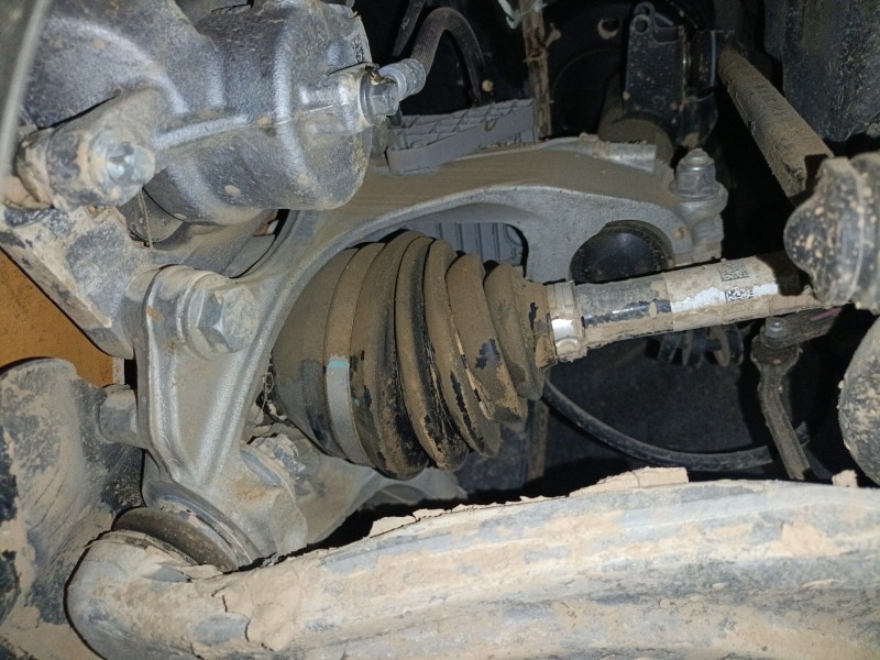 Recambio de mangueta delantera derecha para mercedes-benz cla (c118) cla 180 (118.384) referencia OEM IAM   