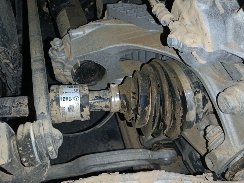 Recambio de transmision delantera izquierda para mercedes-benz cla (c118) cla 180 (118.384) referencia OEM IAM A1173302801  