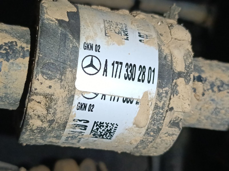Recambio de transmision delantera izquierda para mercedes-benz cla (c118) cla 180 (118.384) referencia OEM IAM A1173302801  