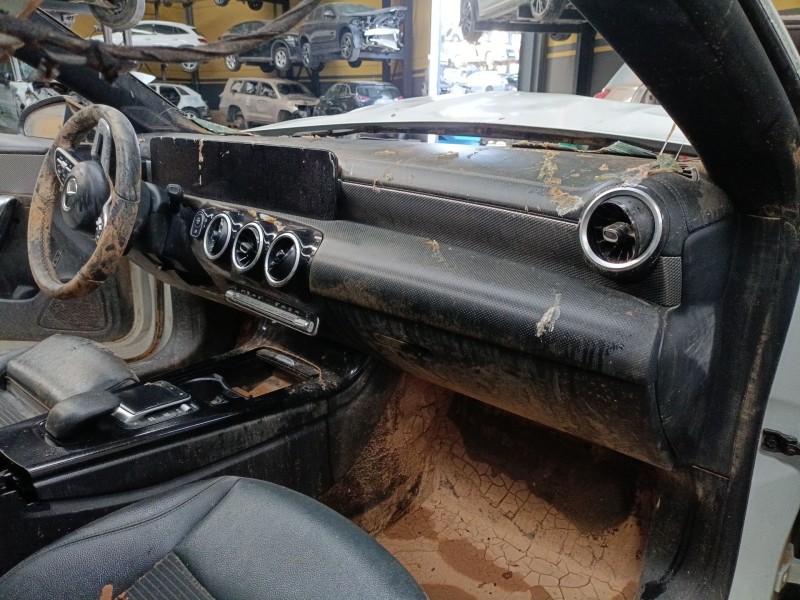 mercedes-benz cla (c118) del año 2022