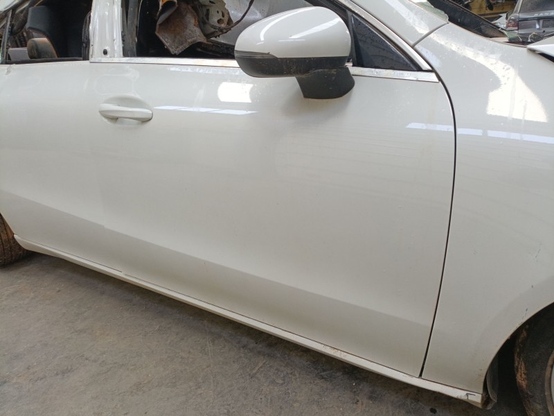 Recambio de puerta delantera derecha para mercedes-benz cla (c118) cla 200 d (118.312) referencia OEM IAM   