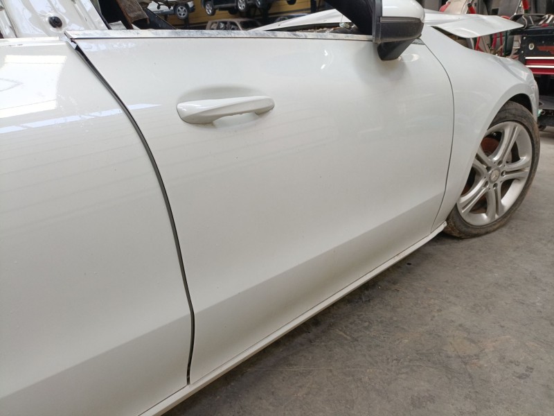 Recambio de puerta delantera derecha para mercedes-benz cla (c118) cla 200 d (118.312) referencia OEM IAM   