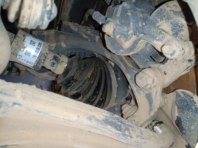 Recambio de mangueta delantera izquierda para mercedes-benz cla (c118) cla 200 d (118.312) referencia OEM IAM   