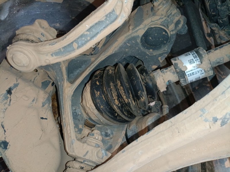 Recambio de mangueta delantera izquierda para mercedes-benz cla (c118) cla 200 d (118.312) referencia OEM IAM   