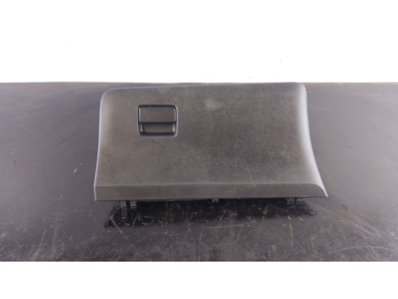 Recambio de guantera para toyota yaris (_p13_) 1.5 hybrid (nhp130_) referencia OEM IAM   