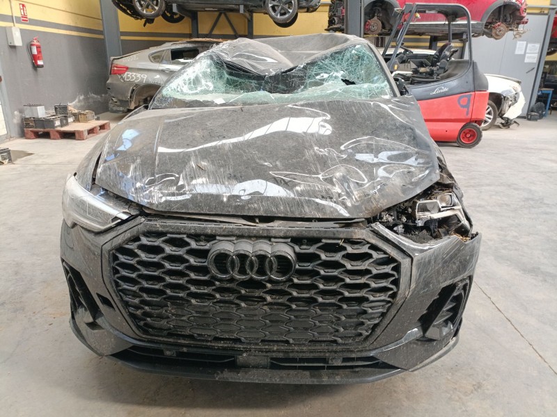 audi q3 sportback (f3n) del año 2024