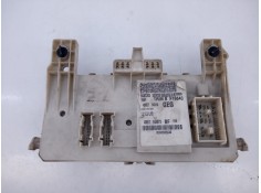 CAJA RELES / FUSIBLES 4M5T14A073BF 5G87283050820 E3-B3-25-2