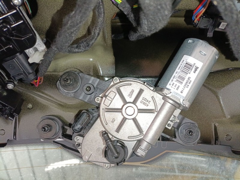 Recambio de motor limpia trasero para audi q3 sportback (f3n) 35 tdi referencia OEM IAM 5E5955711B  