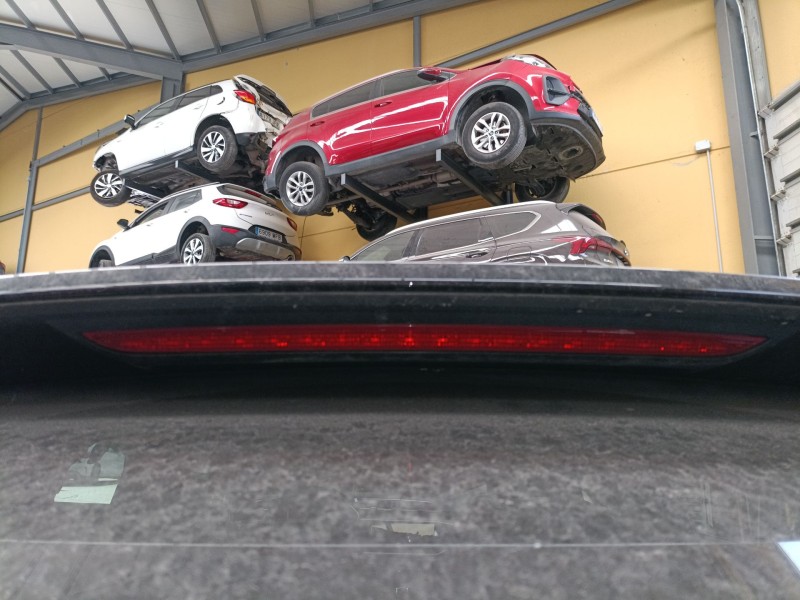 Recambio de luz central de freno para audi q3 sportback (f3n) 35 tdi referencia OEM IAM   