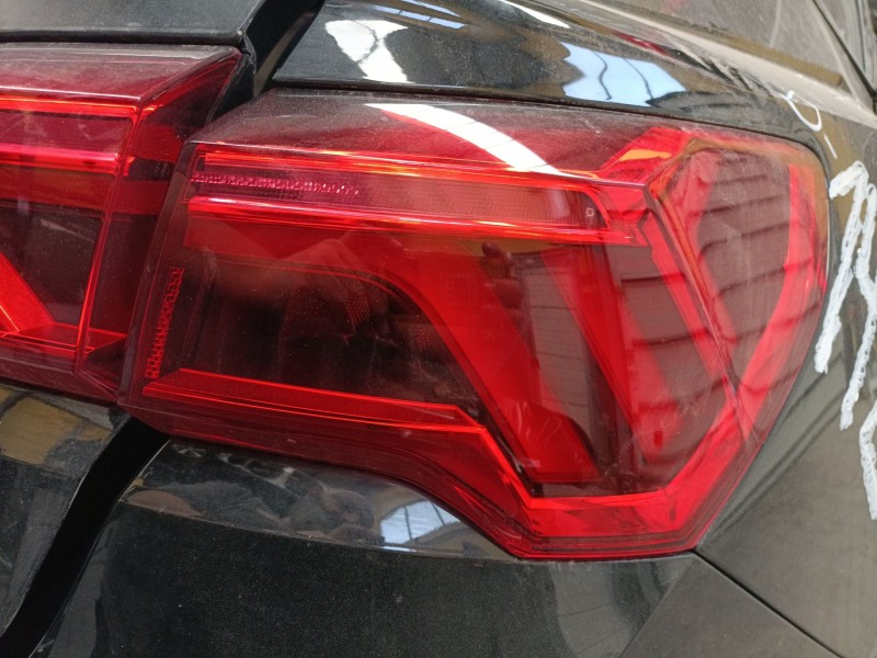 Recambio de piloto trasero derecho para audi q3 sportback (f3n) 35 tdi referencia OEM IAM   