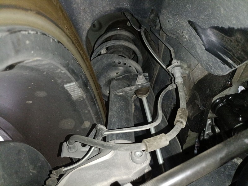Recambio de amortiguador delantero izquierdo para audi q3 sportback (f3n) 35 tdi referencia OEM IAM   