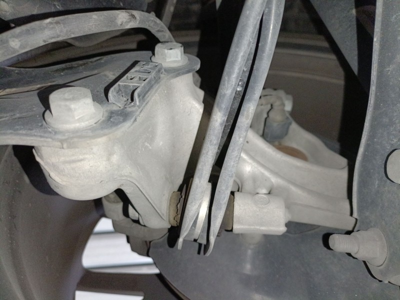 Recambio de mangueta trasera derecha para audi q3 sportback (f3n) 35 tdi referencia OEM IAM   