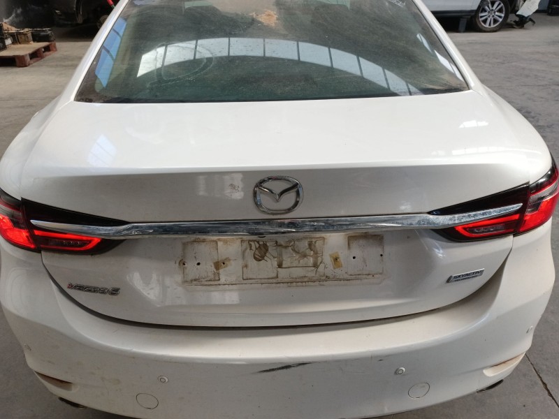 Recambio de porton trasero para mazda 6 sedán (gj, gl) 2.0 (gj2, gl2, gl6) referencia OEM IAM   