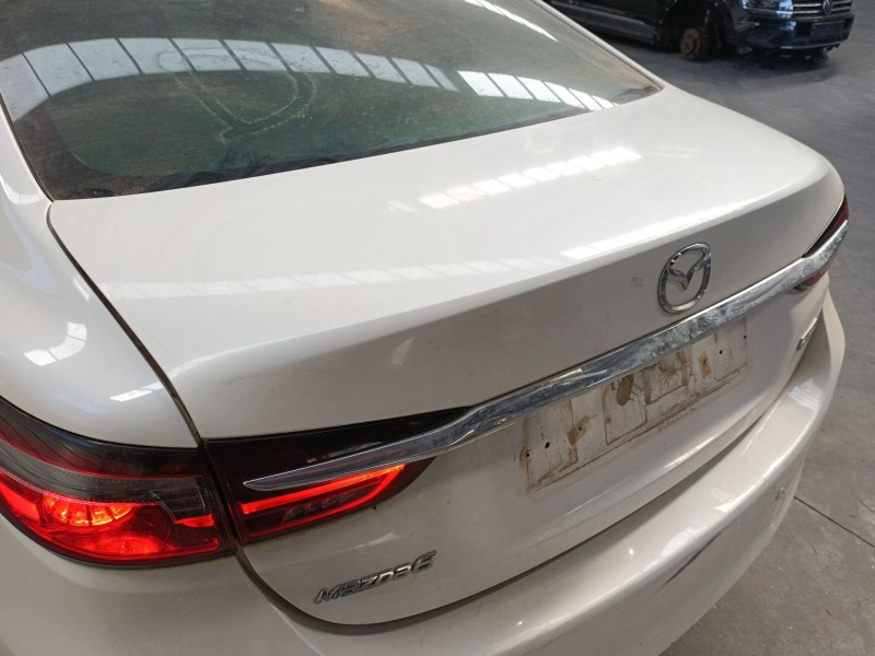 Recambio de porton trasero para mazda 6 sedán (gj, gl) 2.0 (gj2, gl2, gl6) referencia OEM IAM   