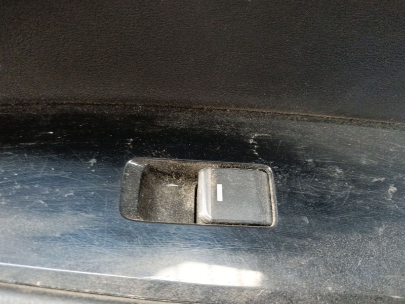 Recambio de mando elevalunas delantero derecho para mazda 6 sedán (gj, gl) 2.0 (gj2, gl2, gl6) referencia OEM IAM   