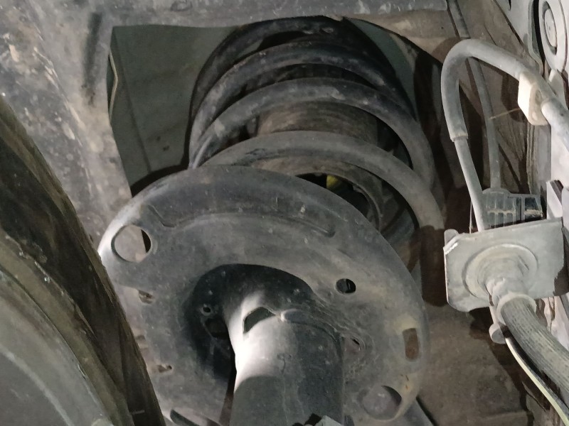 Recambio de amortiguador delantero derecho para mazda 6 sedán (gj, gl) 2.0 (gj2, gl2, gl6) referencia OEM IAM   