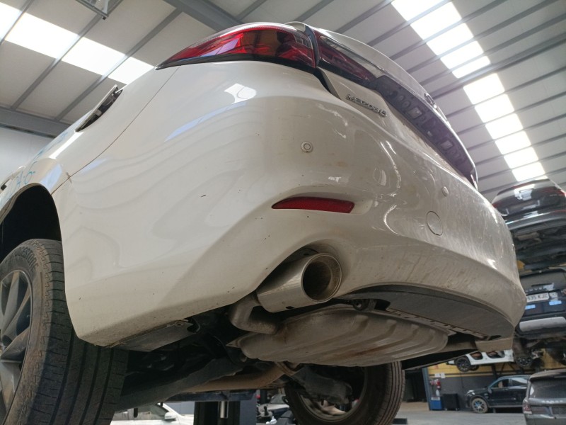 Recambio de paragolpes trasero para mazda 6 sedán (gj, gl) 2.0 (gj2, gl2, gl6) referencia OEM IAM   