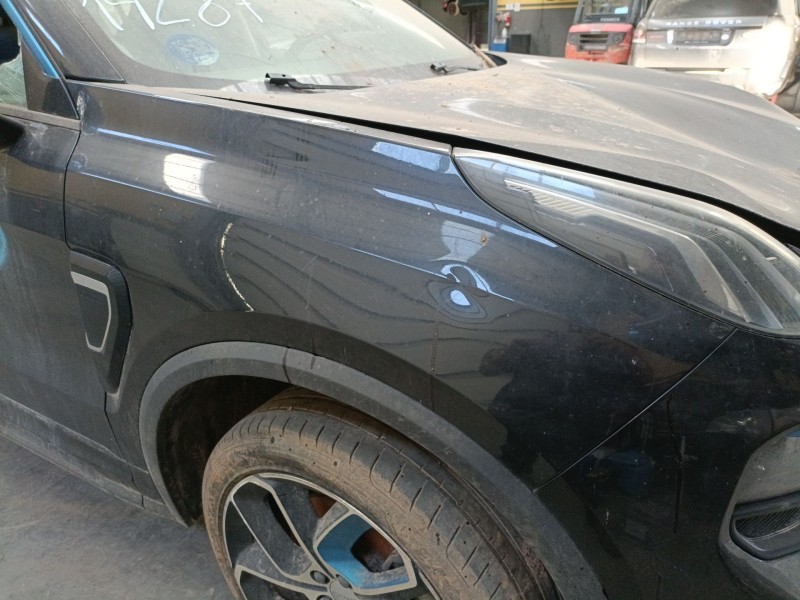 Recambio de aleta delantera derecha para lynk & co 01 phev referencia OEM IAM   