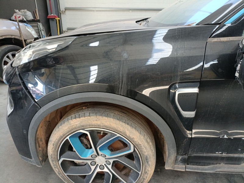 Recambio de aleta delantera izquierda para lynk & co 01 phev referencia OEM IAM   