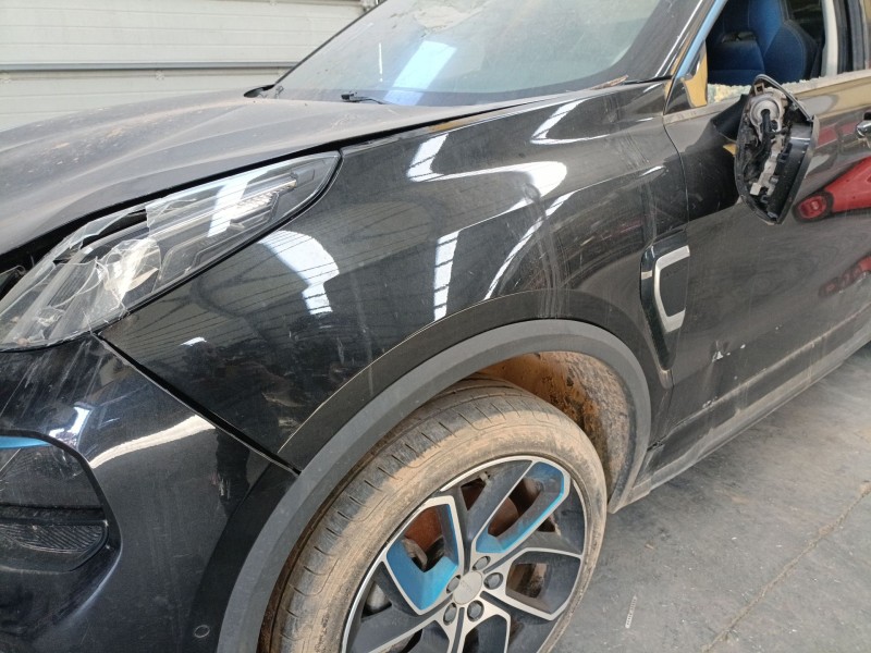 Recambio de aleta delantera izquierda para lynk & co 01 phev referencia OEM IAM   