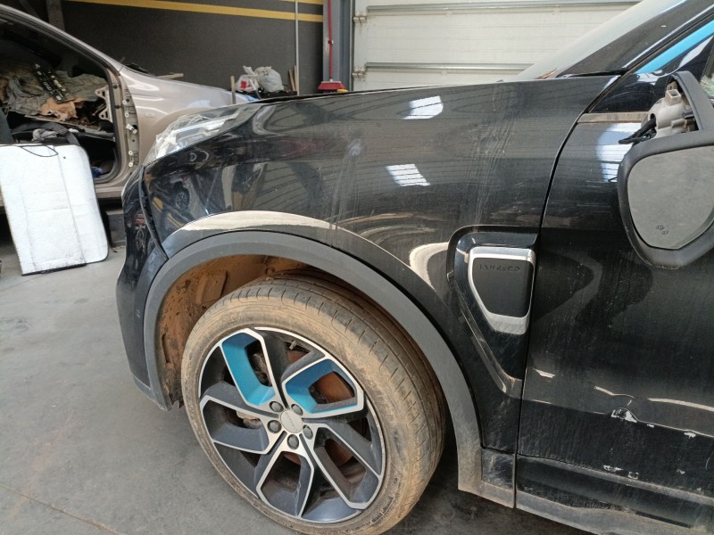 Recambio de aleta delantera izquierda para lynk & co 01 phev referencia OEM IAM   