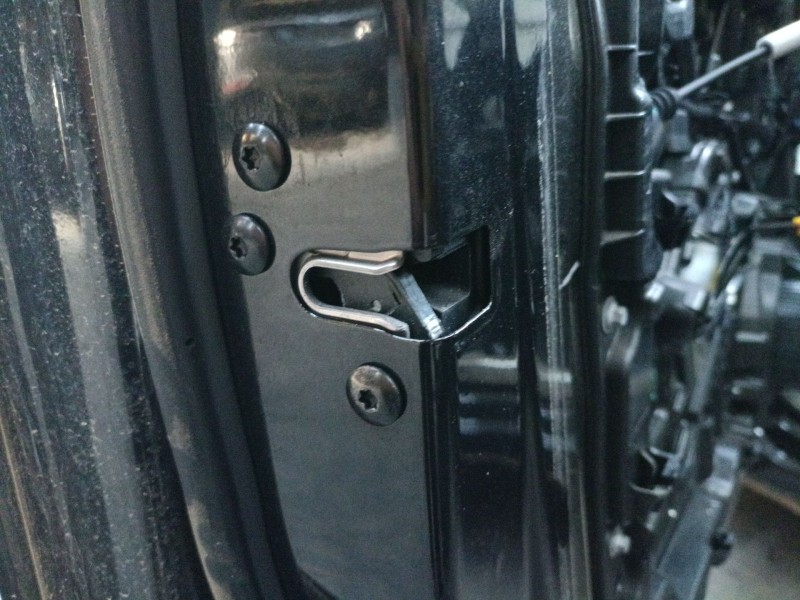 Recambio de cerradura puerta delantera izquierda para lynk & co 01 phev referencia OEM IAM   