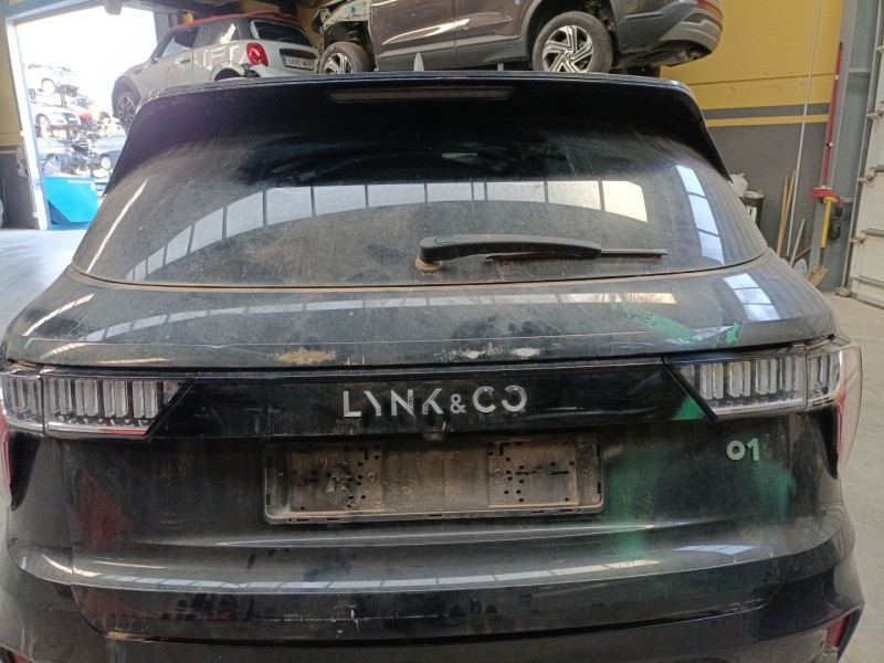 Recambio de porton trasero para lynk & co 01 phev referencia OEM IAM   