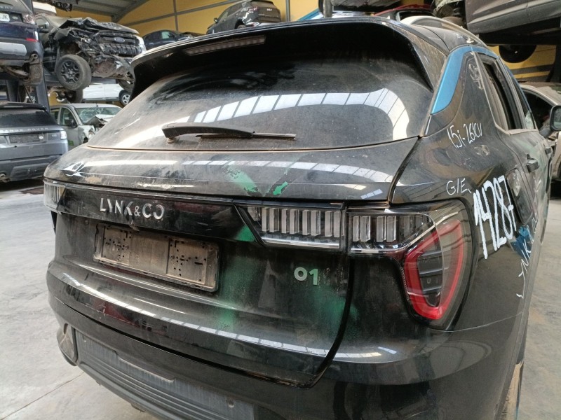Recambio de porton trasero para lynk & co 01 phev referencia OEM IAM   