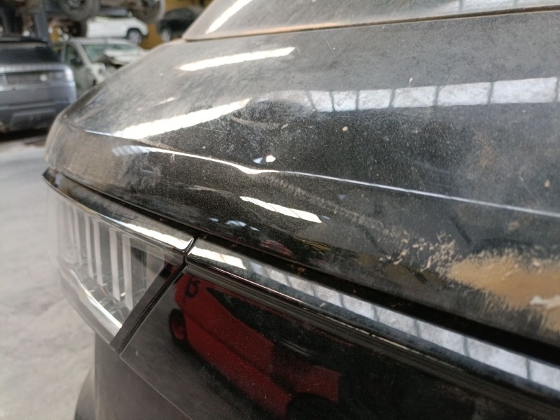 Recambio de porton trasero para lynk & co 01 phev referencia OEM IAM   