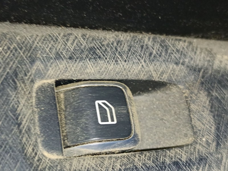 Recambio de mando elevalunas trasero izquierdo para lynk & co 01 phev referencia OEM IAM   