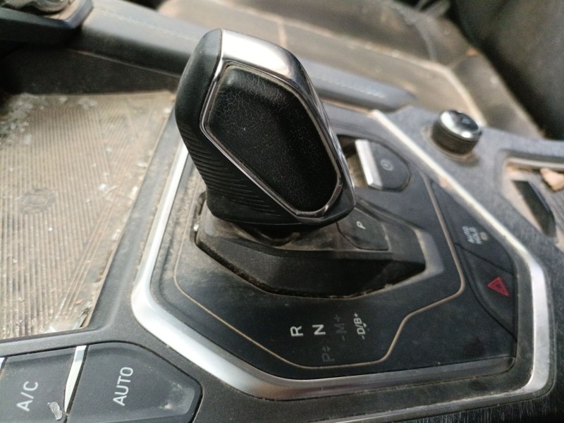 Recambio de palanca cambio para lynk & co 01 phev referencia OEM IAM   