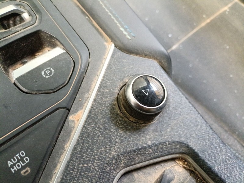 Recambio de sistema navegacion gps para lynk & co 01 phev referencia OEM IAM   